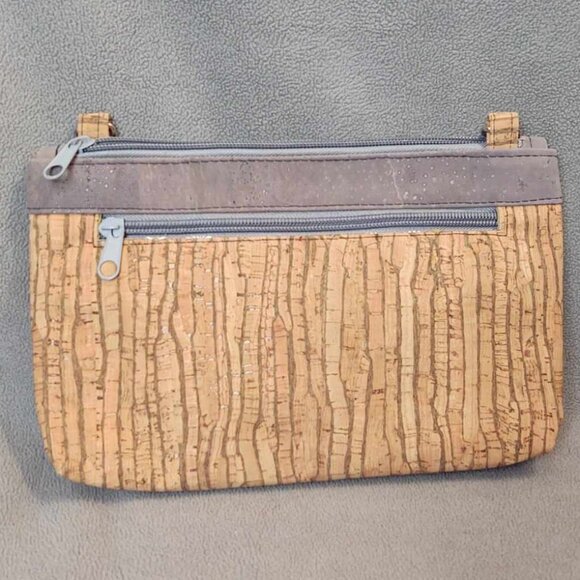 NWOT Hand Crafted Handmade Upcycled Grey & Natural Cork Clutch/ Crossbody - Picture 6 of 13